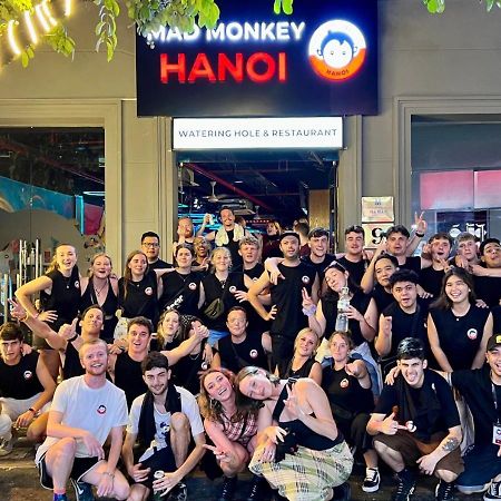 Mad Monkey Hanoi Hostel Exterior photo